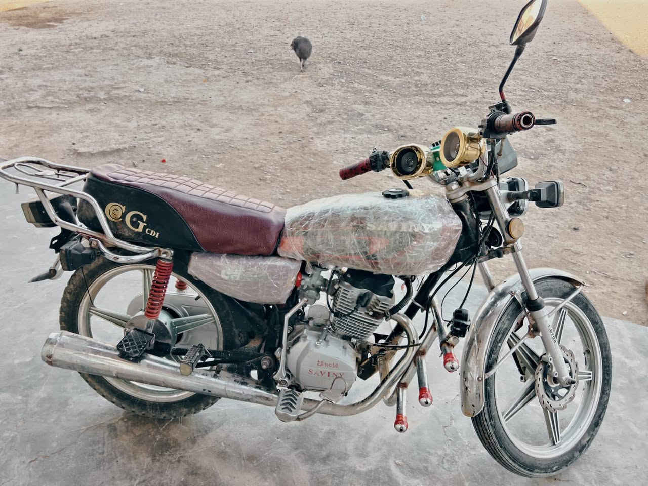 سلام عليكم... موجود ماطور سافين  محرك شرط كهربائيات شرط كله شغاله الموديل20 السعر 350وبيه مجال ***********
