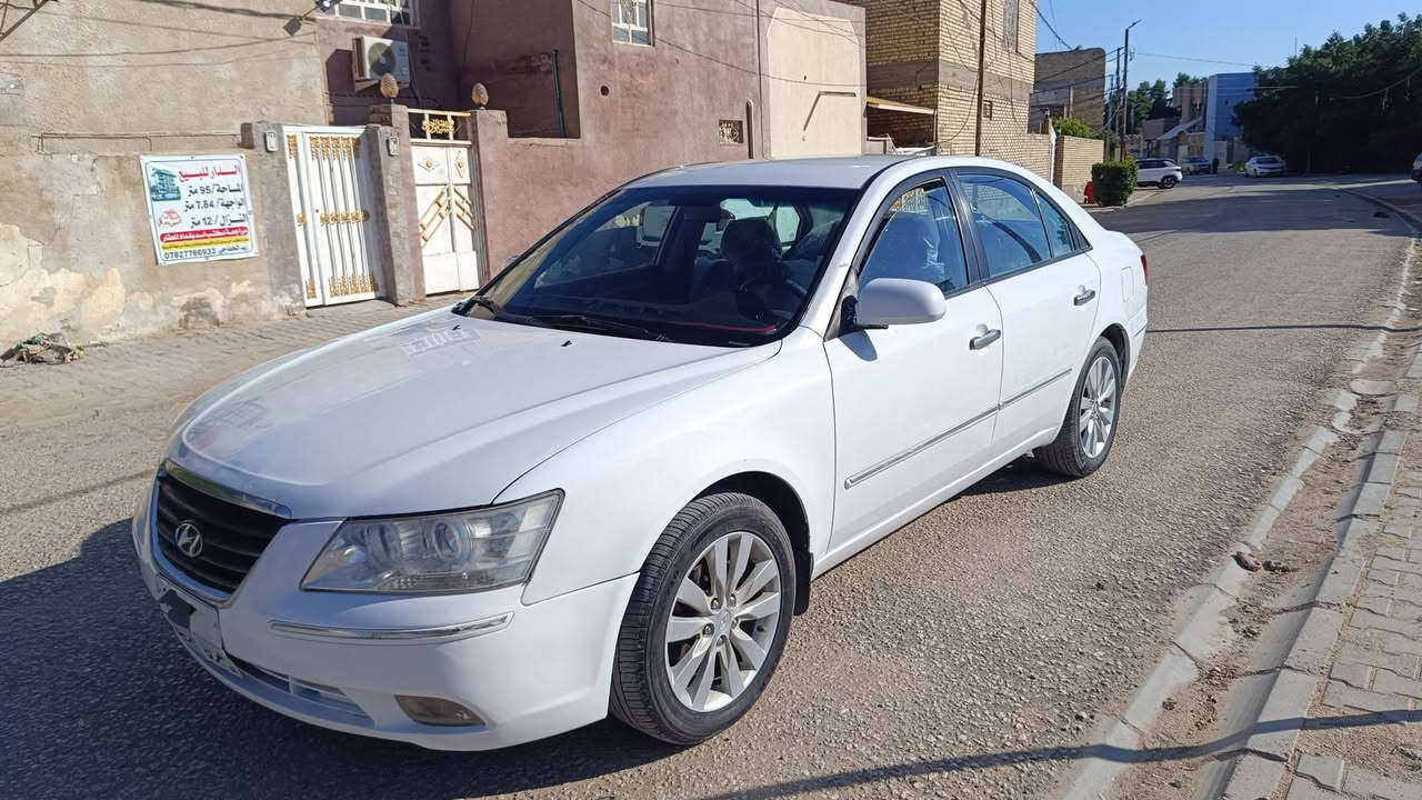 سوناتا مديل 2009 رقم اربيل الماني
 محرك 2400دوش  جاهزه مكينه كير تبريد مال جنيان سياره
بيه طخه بجاملغ ايمن خلفي صبغ وجنطه مبدله 
ورش قطعتين جماليه بدون ضرر 
 السعر 95 ورقه بيع فقط استفسار أكثر اتصال على الرقم ***********
