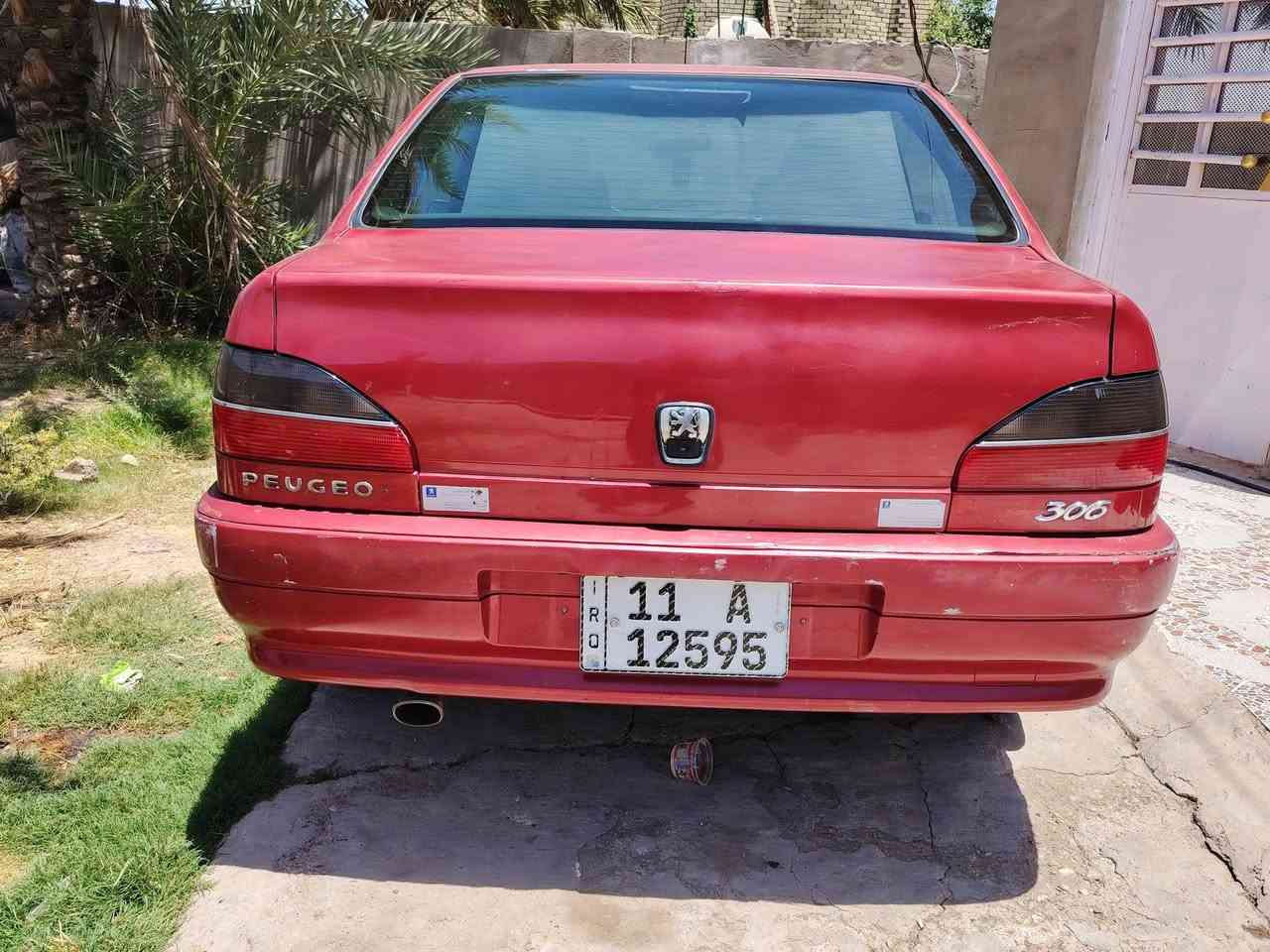 ***********
السلام عليكم بيجو 306 موديل 2002 رقم بغداد مكفولة داخل وخارج على وضع الشركة السعر 47
