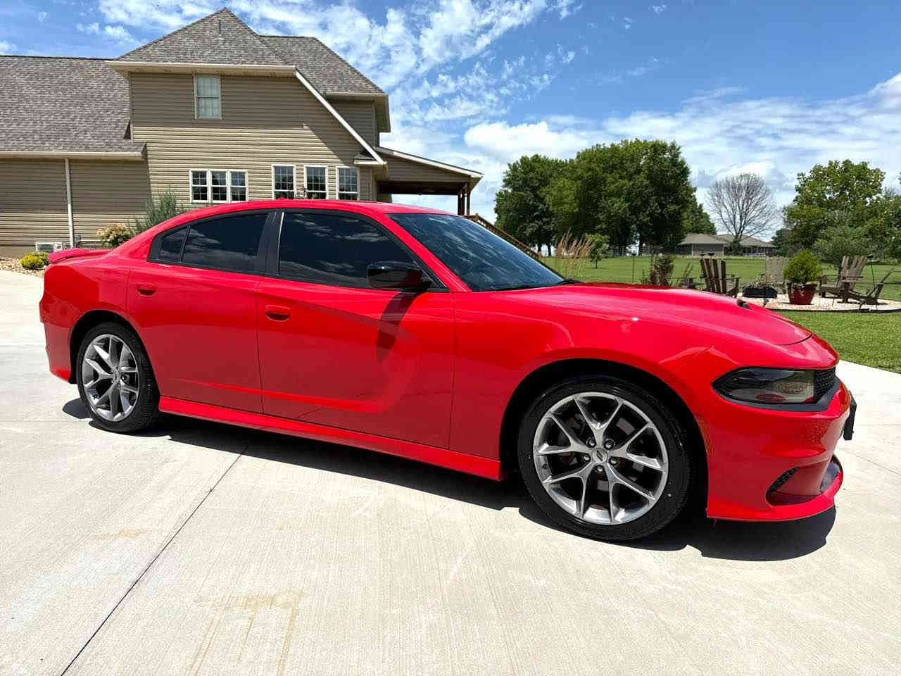 بسم لله وعلى بركة الله تم وصول دوج جارجر  charger gt last call 2023
كلين تايتل مكفول دعامية الدعامية بشرط
الاصدار الاخير وارد امريکی
السيارة بدون رقم {كاتي دهوك}تترقم شمالي 
المسافة المقطوعة: 58000 ميل 
 3600cc محرك 6 ستة سلندر
موقع السيارة : دهوك 
مواصفات: « gt » 
بصمة 
بصمة ابواب 
كشنات كهربائي 
كشنات تدفئة  
داخل « اسود » 
تشغيل عن بعد 
تحكمات فول تحديد سرعة 
كامرة خلفية دوارة HD
-لايتات زنون وكالة
-تشغيل عن بعد 
-كشنات حضن مع تحكم كهرباء
-حساس خلفي
- زنون لد امامي 
-شاشة كبيره مع نضام GPS
-مري جانبية هيتر مع عاكس الضوء
-نضام USB- كامل 
-تبريد قطعتين
-بصمة ابواب 

السعر / $310

للأستفسار 
*********** 
 *********** أربيل, العراق
