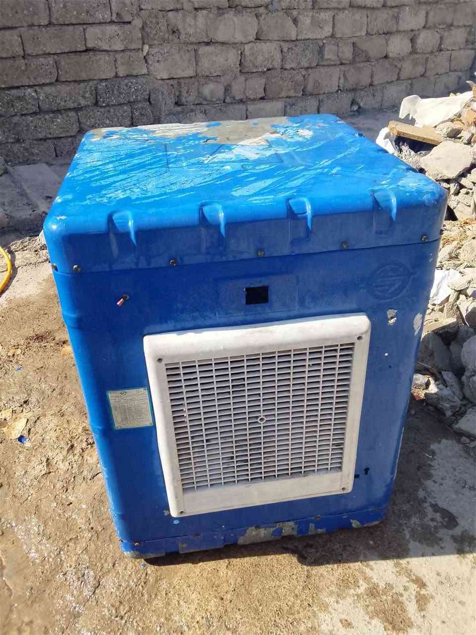گشر مبردة واحد ونص نظيف 
25فقل
***********
ايسر الموصل قرب سومر
