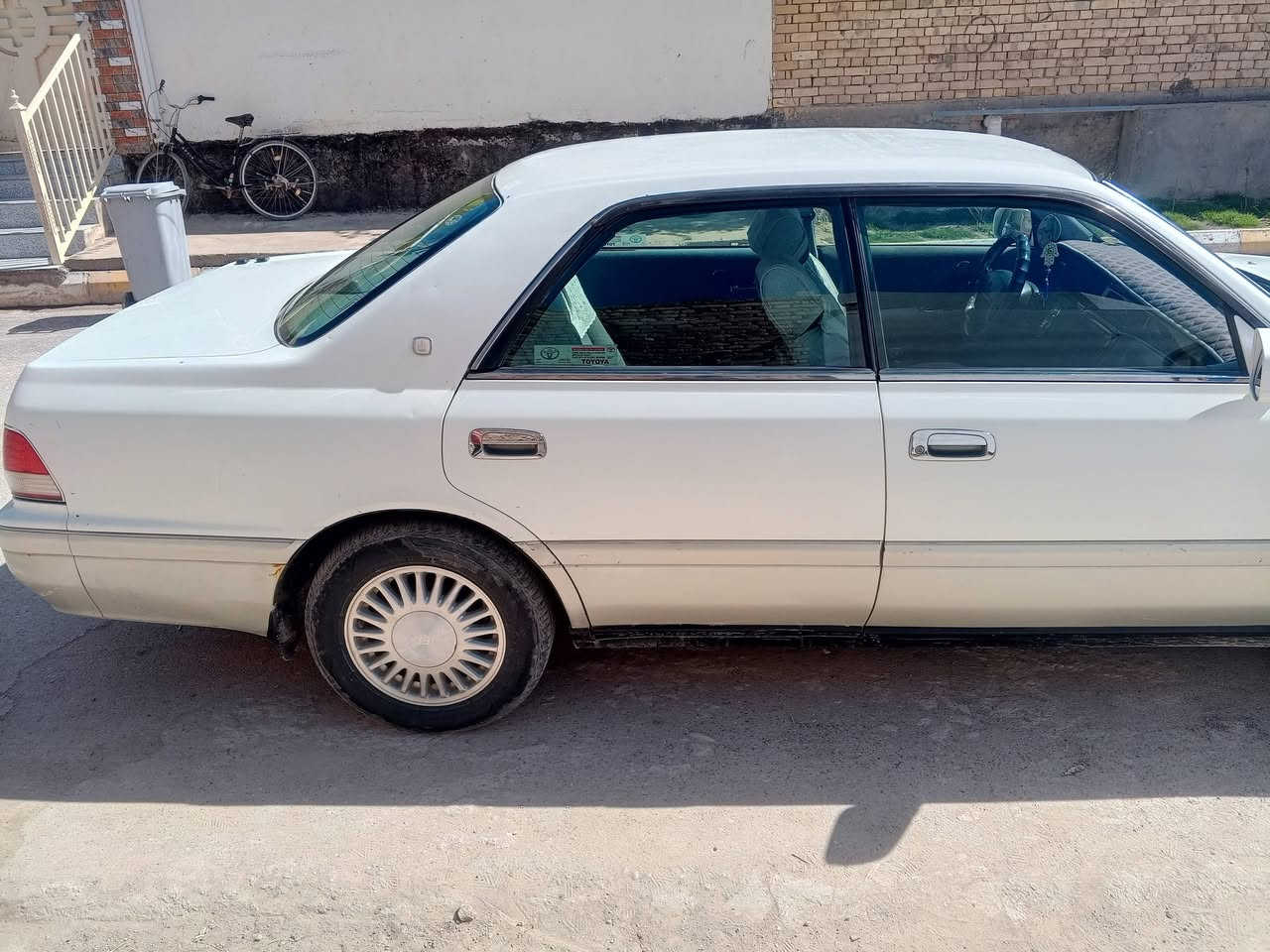 السلام عليكم سياره راس الثور للبيع فلات محرك ثلاث الالف تبديل سستم  موديل95  والسعر دفتر وبيه مجال 
الرقم  ***********
