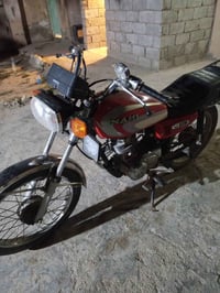 دراجة • اربعه كير • نظيفه