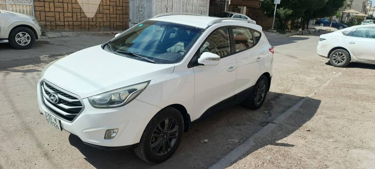 توسان 15 رقم بغداد دولي بسمي خليجي مكفوله  محرك  2000 دوش ع شركه ما مفتوح  مكاني بغداد حي العدل السعر 153 و مجالهه بصيط ***********
