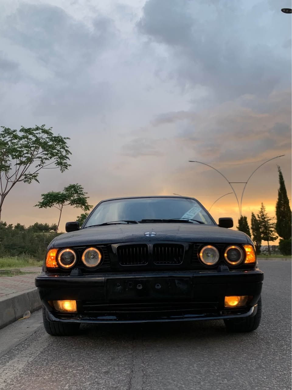 Bmw520گير عادي سلايت دوو جام كاره بايي كوشين جلد .سةيارة بي دةعمة حيزام سبوغة بو جواني .ره قه م و سه نه وي نوييه هه تا 31.به ناوي خومه .ده عامي بو ده عامي به شه رت.ژماره ي تله فون***********واتس اب*********** اكر, نينوى
