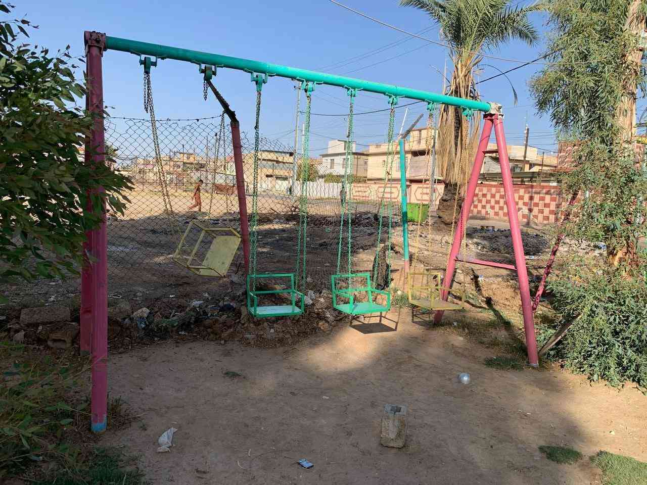 السلام عليكم مراجيح للبيع موصل الايسر اللاستفسار على الرقم ***********
او***********
