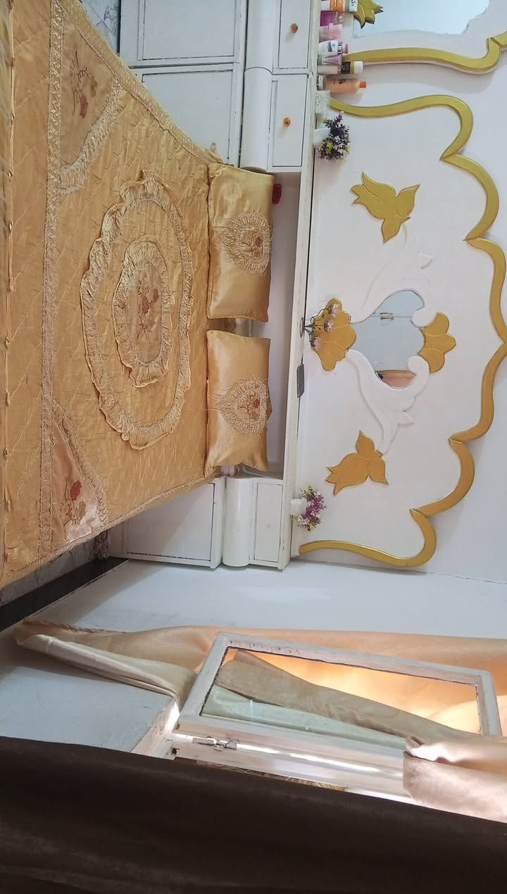 غرفة للبيع وبسعر مناسب جدا


**إذا كنت صاحب هذا الإعلان وتريد حذفه لأي سبب، رجاءا أرسل رسالة إلى الدعم الفني**