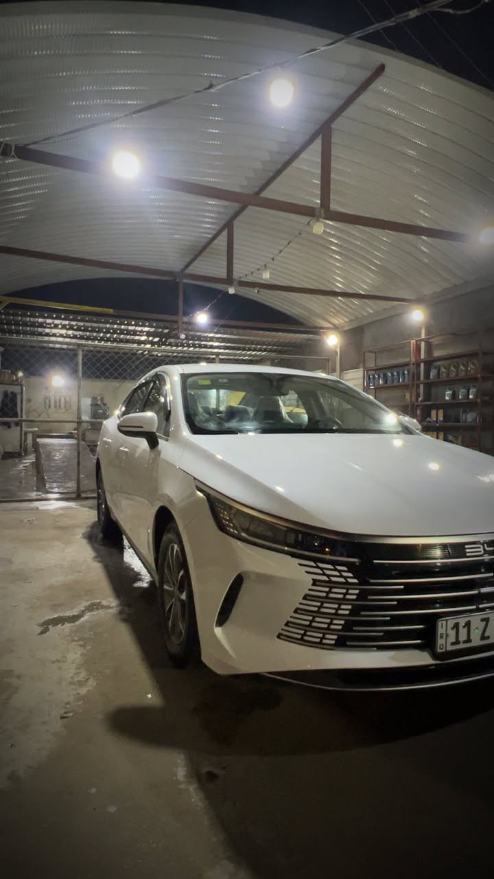 السلام عليكم اللبيع دست رويل 2025 سياره بعده على وضع شركه ماشيه 13 الف اي نقص مابيه واني مسويله عزل اضافي وملاحضه موجود بصور  سعر 18.500 رقمي ***********
