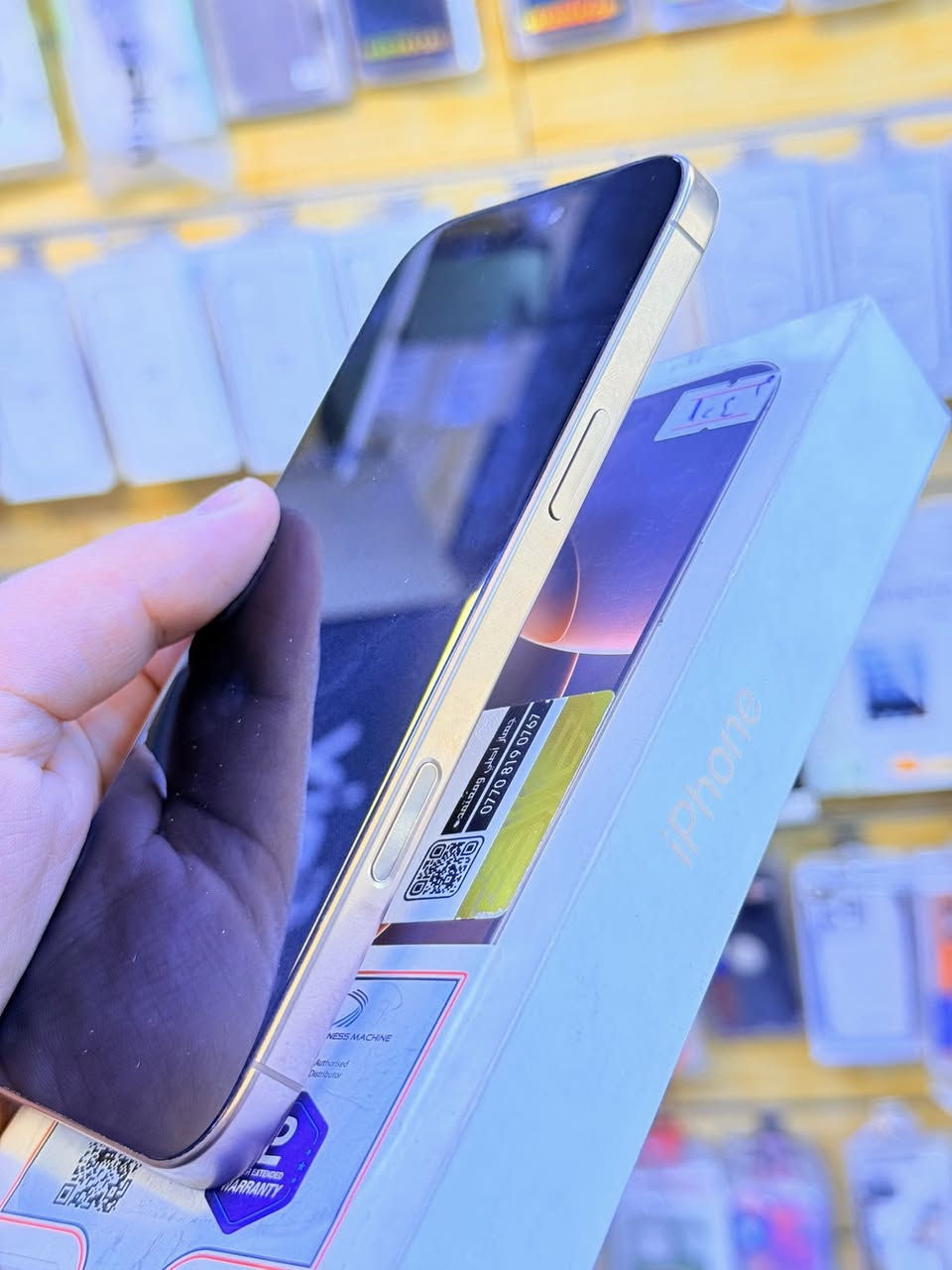 ايفون 16برو ماكس
ايفون 16برو ماكس ذاكره 256بطاريه 100‎%‎جهاز اخو جديد زلغ واحد مابي وتر بروف جهاز بمعنه كلامه نضيف هوه جديد نموذج Mاصلي لا مفتوح ولا مصلح عربي شرق اوسط اصلي ضمان وكاله ملحقات كامله سعر 1425الف قفله من الاخير 
بغداد البياع شارع عشرين مكتب ماستر للمبايل 
***********
