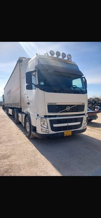 فالفو جادر موديل ٢٠١٠   حجم ٤٦٠   كفاله عامه     سعر ٣٦٥$ مجال   للاست...