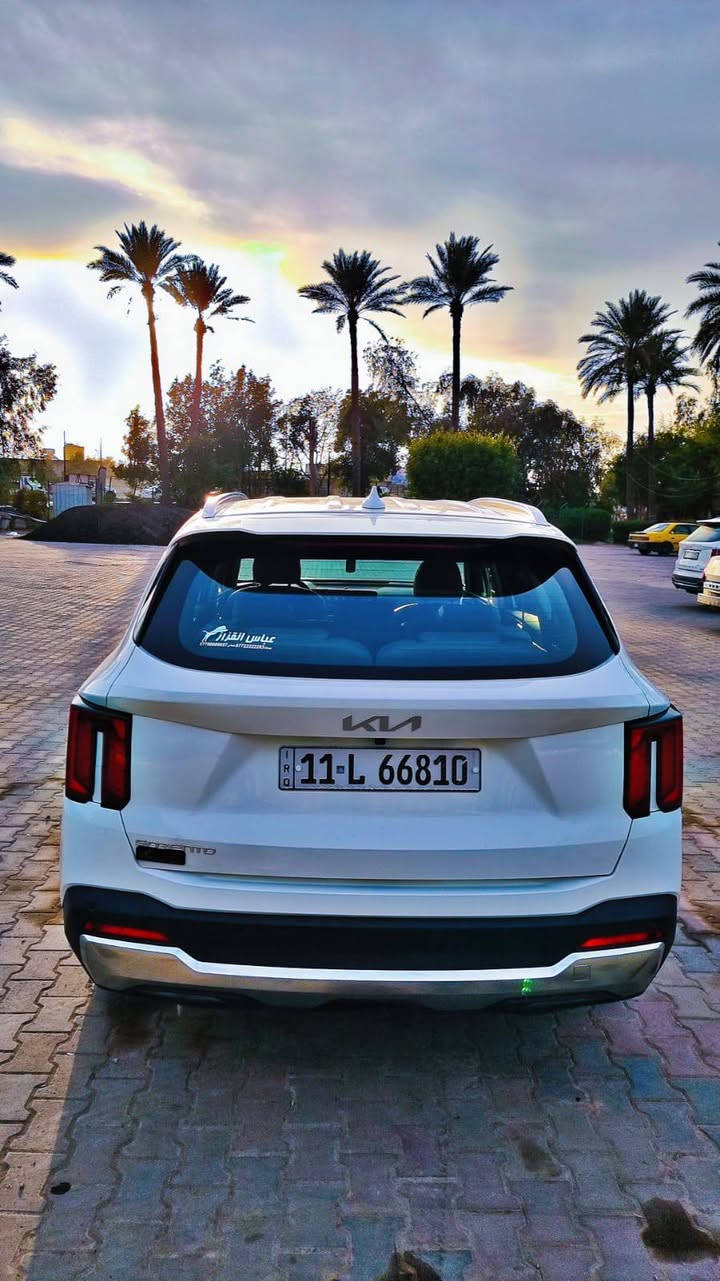 سورينتو خليجي ماشي 27 دولية محرك 6 فووووووول عدا البانوراما كفالة عامه ماعدا شبر الصندوق مكانها الكاظمية للاتصال *********** بغداد, العراق
