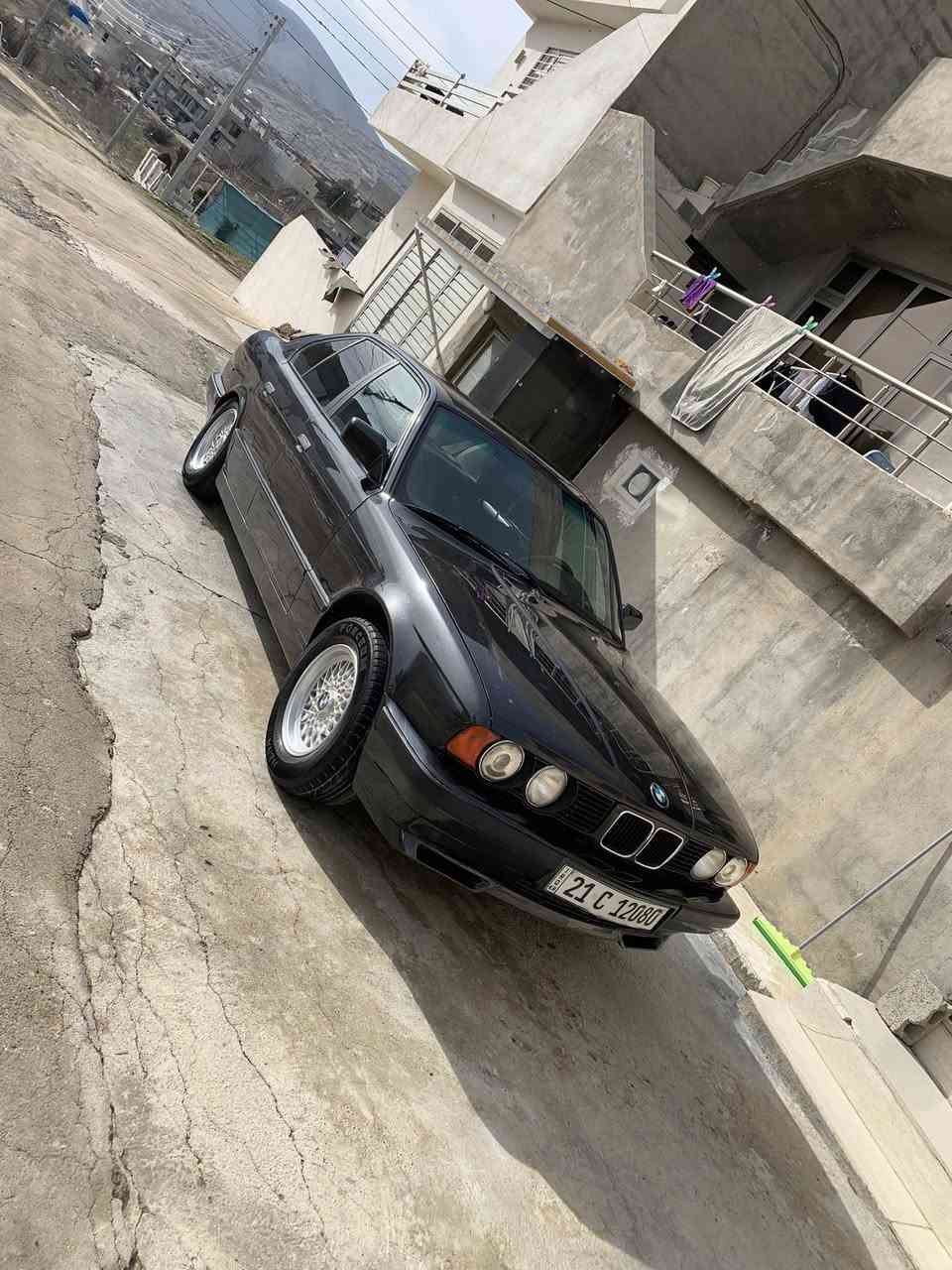 بە ناوی خوای گەورە (bmw 1992.525ia)بۆ فرۆشتن 
تۆماتیک دوو جام کارەبا و پەردە تەبرید ساردو گەرم ناو خورفەی لۆک هەموو گیانی لەسەر بیلادیە سەنەوی و ژینگەی تازەیە دەعامی بۆ دەعامی بە شەرت جرکەیەک و سەدۆلار ببڕە هەموو گیانی بەشەرتی فەحس..(75$)مەعامەلە
***********

