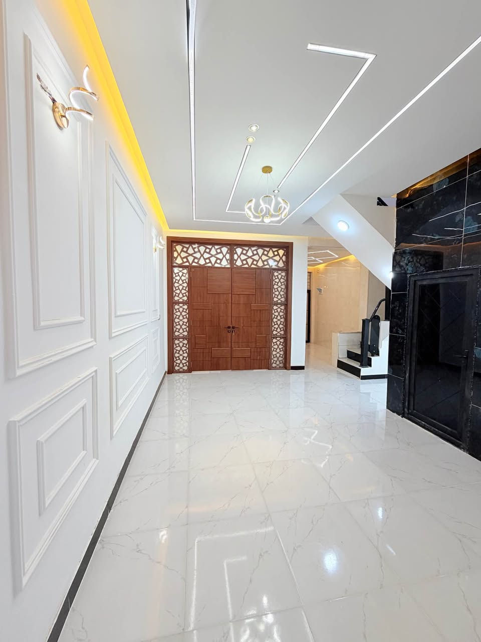 مقاولات بناء كرسته وعمل تسليم مفتاح نعمل داخل محافظه النجف فقط الدفع مراحل مع تقدم العمل ولا نعمل بلتقسيط
بناء ١٠٠ متر طابق واحد نفس المواصفات الموجوده ب ٤٠ مليون 
بناء ١٥٠ متر طابق واحد ب ٥٥ مليون درجه اولى مثل ما موضح بلصور
بناء ٢٠٠ متر طابق واحد ب ٧٠ مليون مثل ما موضح بلصور 
للاستفسار الاتصال او واتساب *********** النجف, العراق
