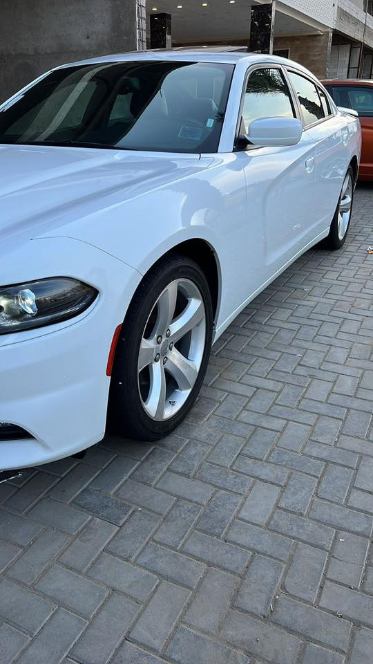 Dodge charger sxt plus 2019 وارد امريكي حادث
صندوك بدون صبغ مكفولة ومفولة مواصفات ماشية
63000mile
كشنات تدفئة تبريد
ستيرن تدفئة
ع ايدي اني جانيها صار اكثر من ٤ سنوات علما ان الويل هنا ٢٠ اني بدلته ب ١٨ اسود والرقم الماني وسنوية جديدة.
***********
