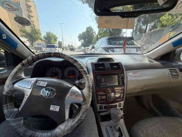 كورلاه للبيع الموديل ٢٠٠٩ خليجيه السياره
محدثه ٢٠١٣بل كامل 
السياره فول فطيم فول مواصفات 
فتحه 
مري شفط
كشنات جلد بلادي بوب جلد بلادي
تبريد بيانو 
تحكمات ستيرن 
كروس سرعه
منضومت تبريد جديده 
والسياره عليها منضومت غار 
وهواي مواصفات بيها بعد 
السياره قمارتها مكشره وخليلها فابلون وبأي السايق مبدل اصلي 
رقم الهاتف 
***********
***********
السعر  123 وبيه مجال قليل
