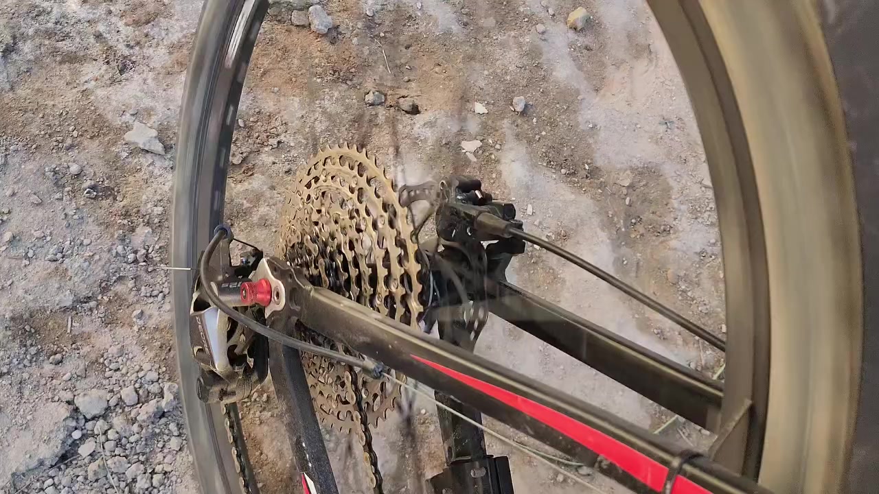 السلام عليكم بايسكل للبيع
فول المنيوم  قياس ٢٩ ستيرن كاربون بريكات دهن سيستم ديور ١×١٢ 

دبل حديث قفل فتح هواء بطيخات طرب كومبليون حديث

السعر ٣٠٠ وبيه مجال بسيط مكاني بغداد الكاظمية


**إذا كنت صاحب هذا الإعلان وتريد حذفه لأي سبب، رجاءا أرسل رسالة إلى الدعم الفني**