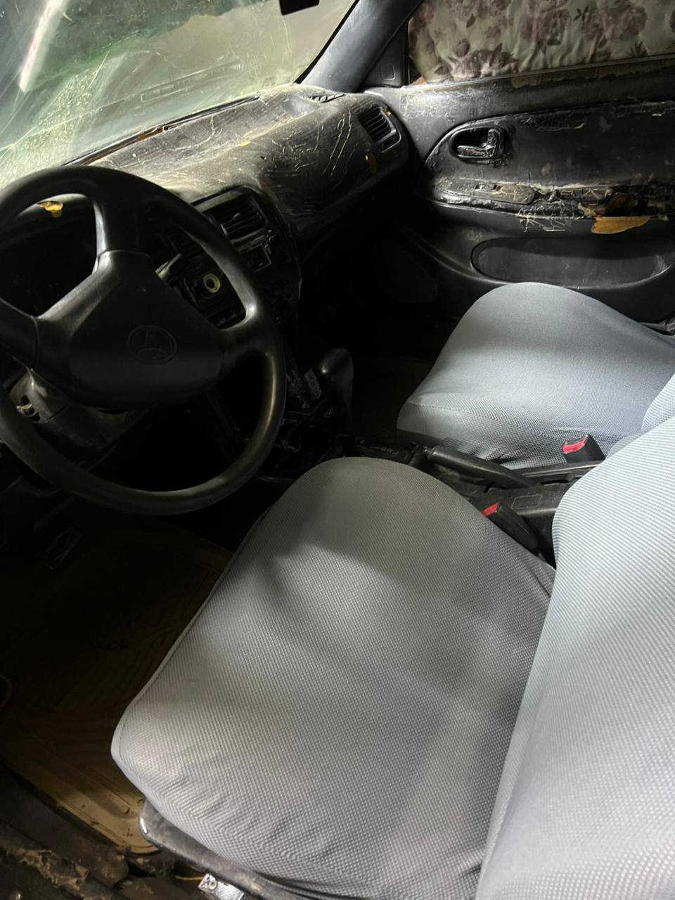 كورلا 92  مسقطه تايرات نص عمر 
كير ومحرك شرط  ..ابيع كوم فحم  السعر 14 ورقه وبيها مجال ..***********
