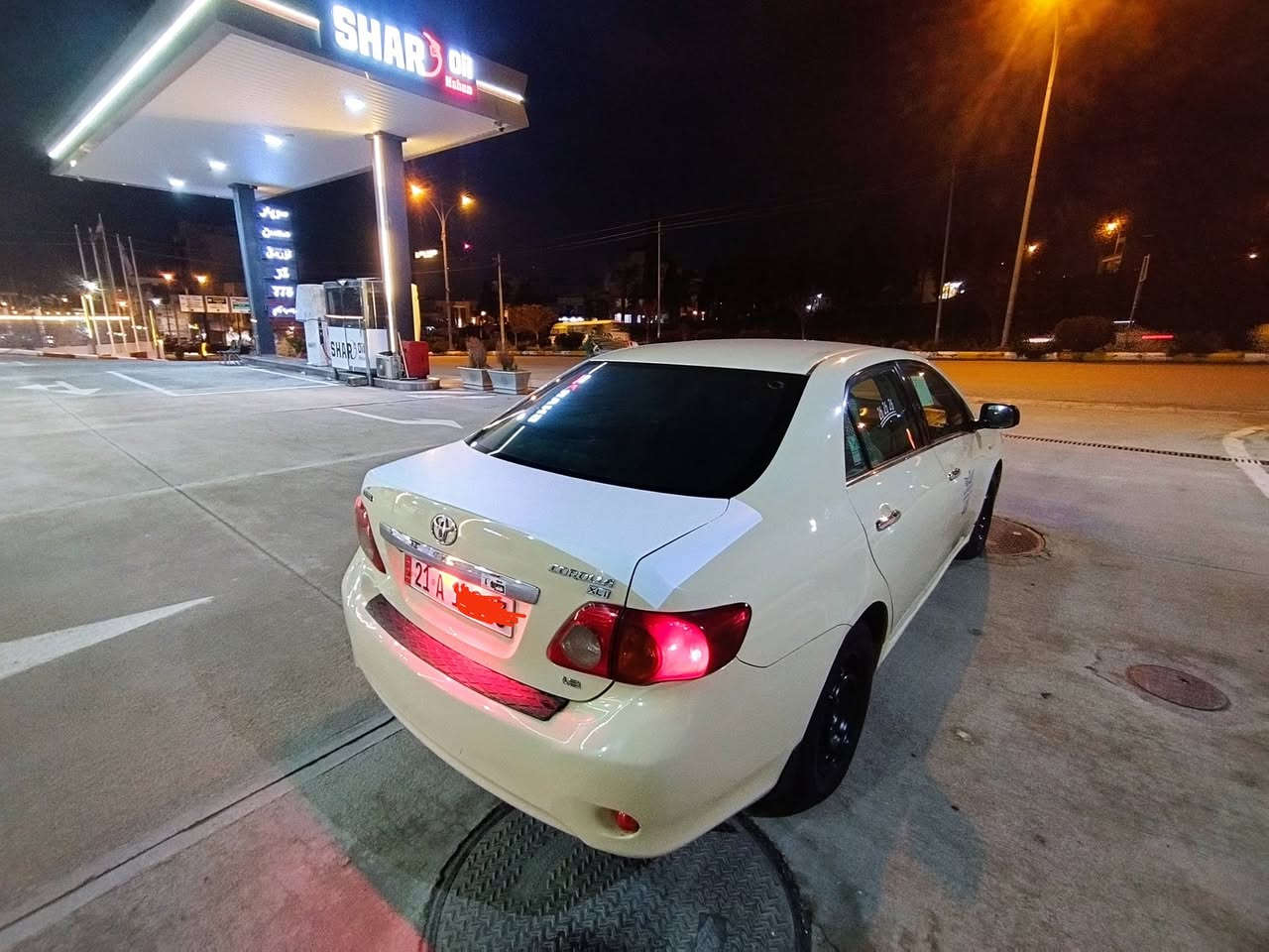 كرؤلا 2009بيلاد ته كسي مه كينه كه وره كيرعادى بى بؤياخ سه نه و.ى تازه يه تا نزيك 2030 كيرومه كينه ى به شه رت جوارتايه و ويلى لؤكى له ژيره بيشودواى جوانه كه بسه سه ياره كه مالى دؤسته سعرى 125كه لا
***********
***********
.
