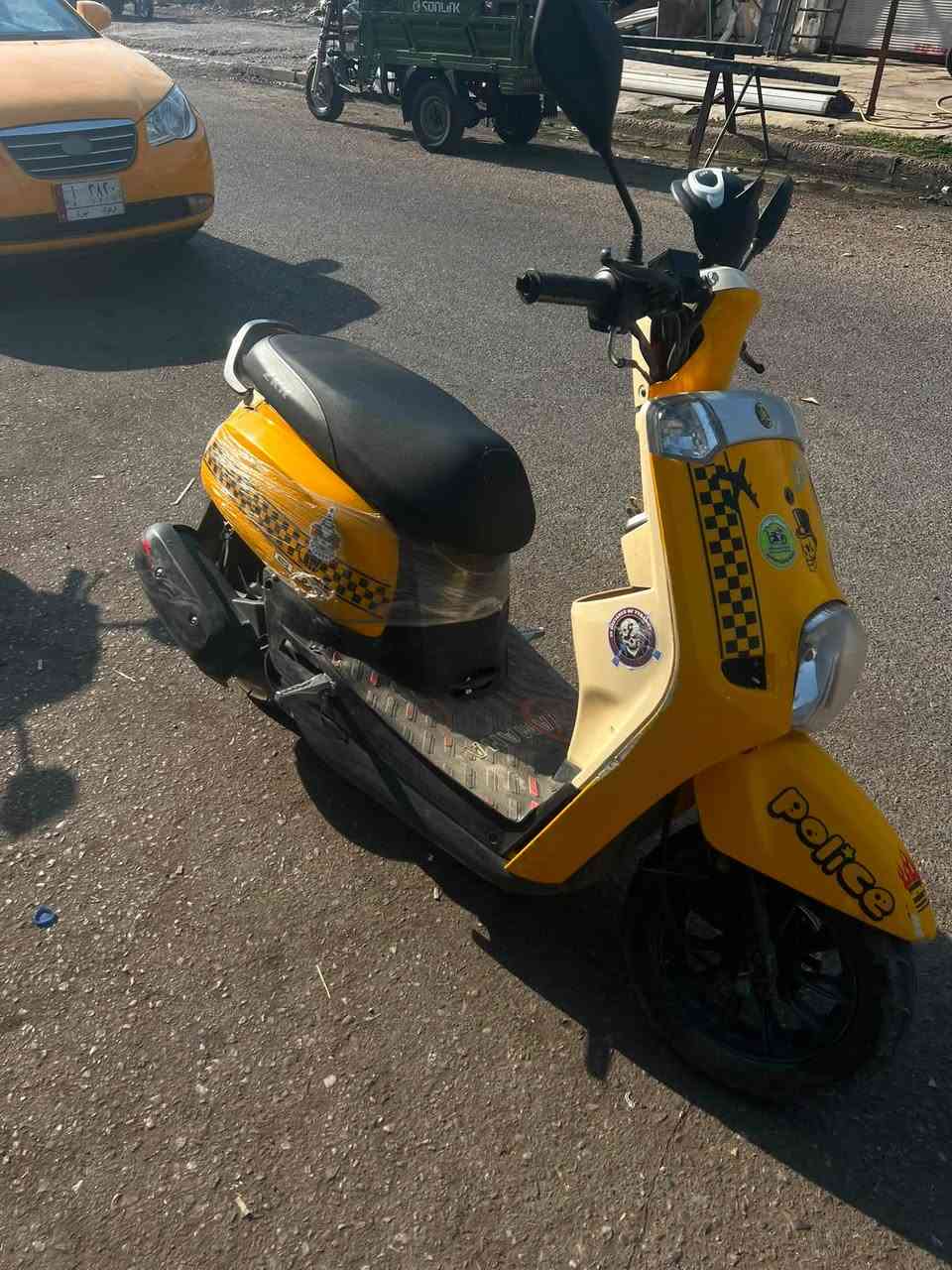 سلام عليكم ماطور بوليسي للبيع بوشه 55 سعر 375 وبي مجال للطيبين رقم موبايل ***********
