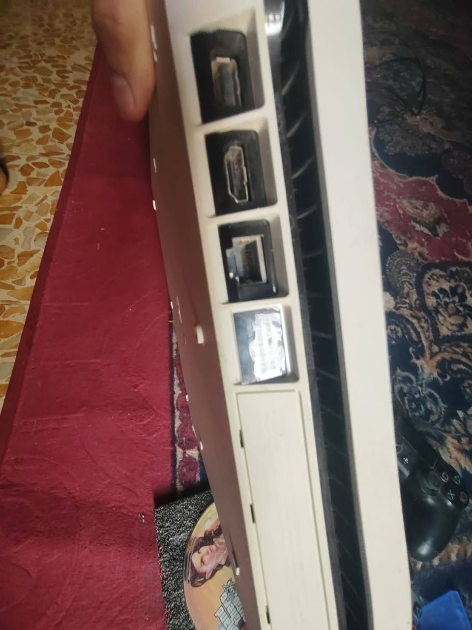 سلام عليكم بلي 4 سلم ويا العاب بالبلي 
و ويا اقراص +جوستك 2. /سعر 230 وبي مجال 
مامفتوح شراي خاص
*********** 
بغداد ----بلديات بلديات لاتدخل خاص وتكلي بعيد
