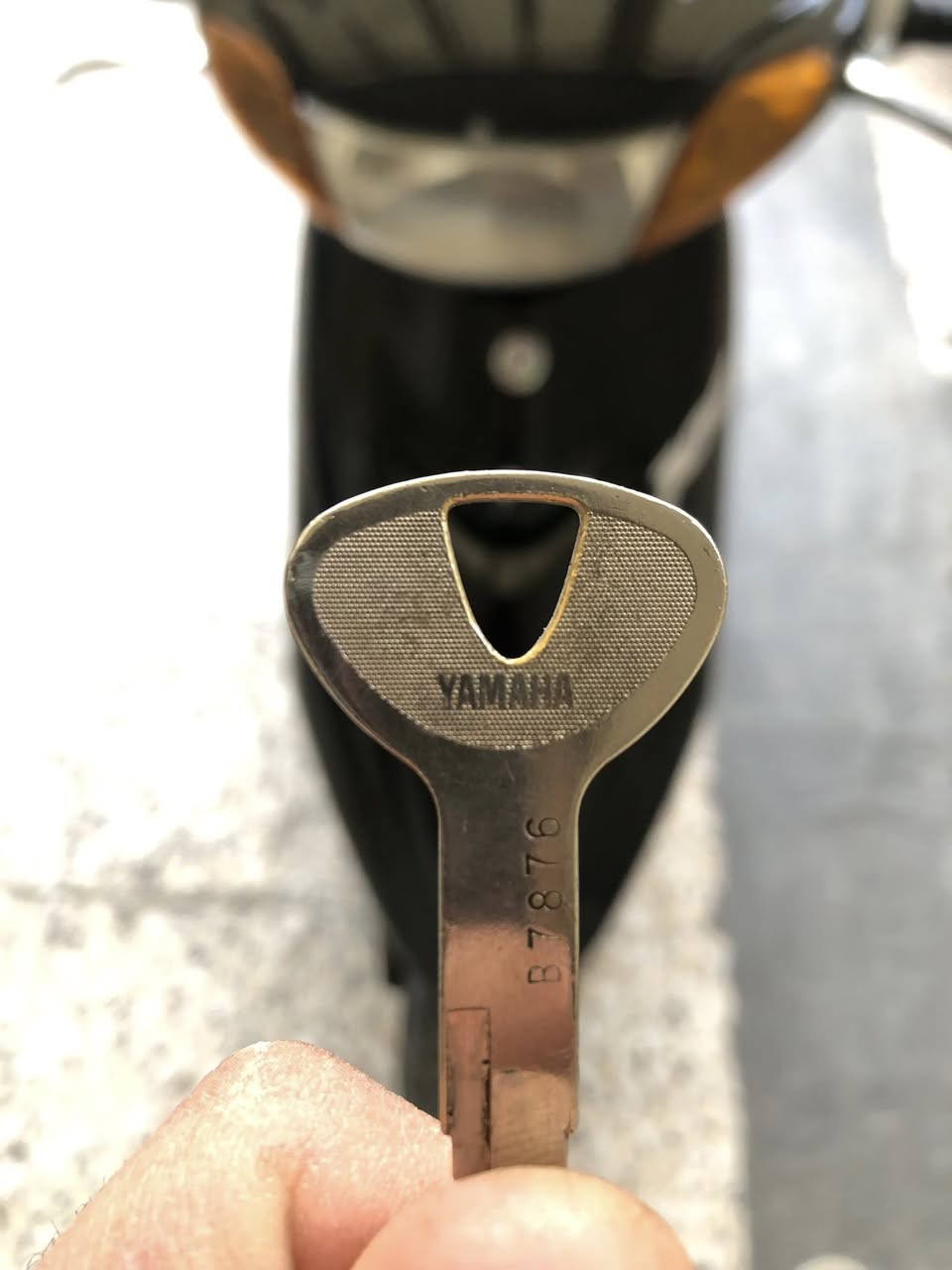 ياالله السلام عليكم للبيع دراجه يماها 60 عصفوريه الدراجه خير من الله كهربائيات كله شغاله هورن اشاير يمنه يسره عالي ناصي صطاب لايت كيج سرعه كيج بانزين حساسات كله شغال قفل ستيرن قفل اكسل قفل صندوك دبل امامي دبل خلي بريك امامي بريك خلفي ويل نجمه اصلي كله كامل مكينه خرسه نكره بكل وقت سلف وهندر شلعه معدل الدراجه عليهه ادامه قبل يومين دسكات امامي شركه بنزات خلفي جديد تايرات امامي خلفي جديدباتري جديد دهن اصلي شوطين دبه ب١٠ الله شاهد بانزين محسن الدراجه بلاديه اي نقص مابيهه اذا بيهه نقص برغي ترجع واني خادم السعر ٣٠٠ وبيهه مجال بسيط لشراي مكاني بغداد المشتل قرب كراج بعكوبه رقمي *********** متواجد وتساب تحياتي للجميع ❤️
