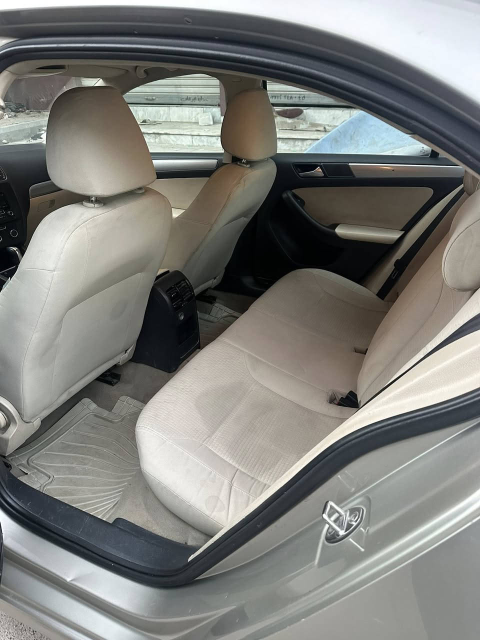 جيتا2016 كلين تايتل مكينه2000 للبيع 12000الف ***********بغداد
