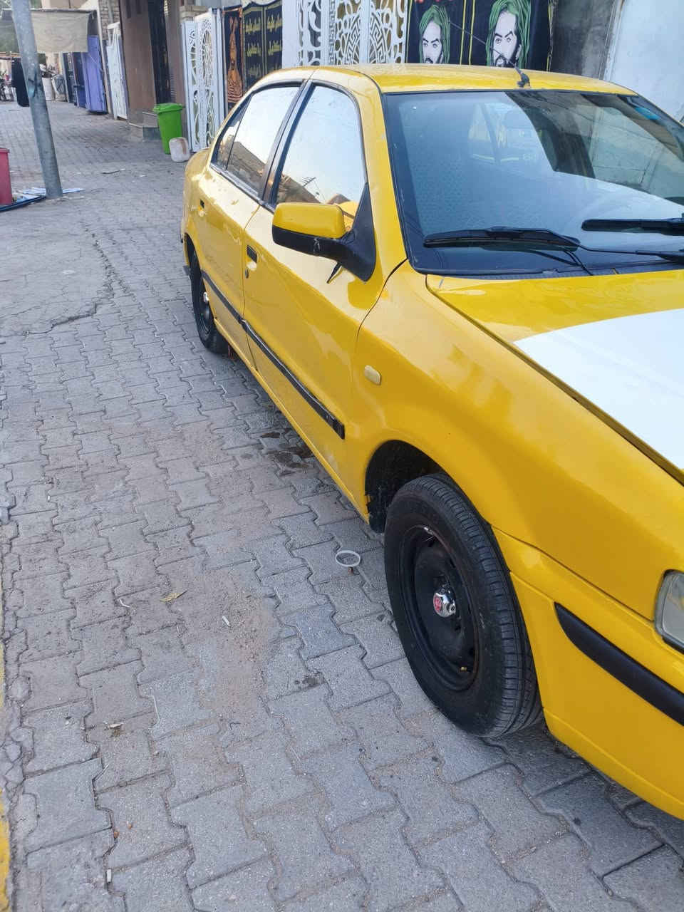 السلام عليكم سمند موديل 9 السياره جاهزه من كلشي رقم نكليزي مصفره مرور ومن كلشي كبل تحويل تخم تاير جديد 
 كلشي مكفول 22 ترهم مراوس رقمي ***********
