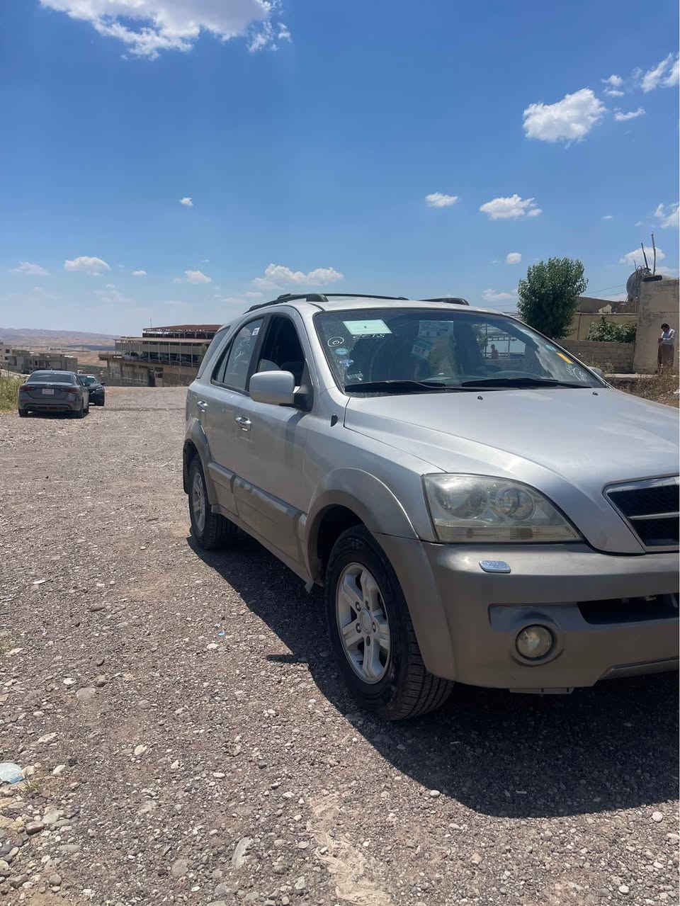 كيا سورينتو 2006 
سياره فول مواصفات 
كير تو ماتيك و سلايت و دبل اكسل 
تبريد شغال 
سياره بدون دعم بشرط و بدون دواخل 
مكان السياره عقره 
سعر 55 ورقه و مجال 
*********** اكر, نينوى
