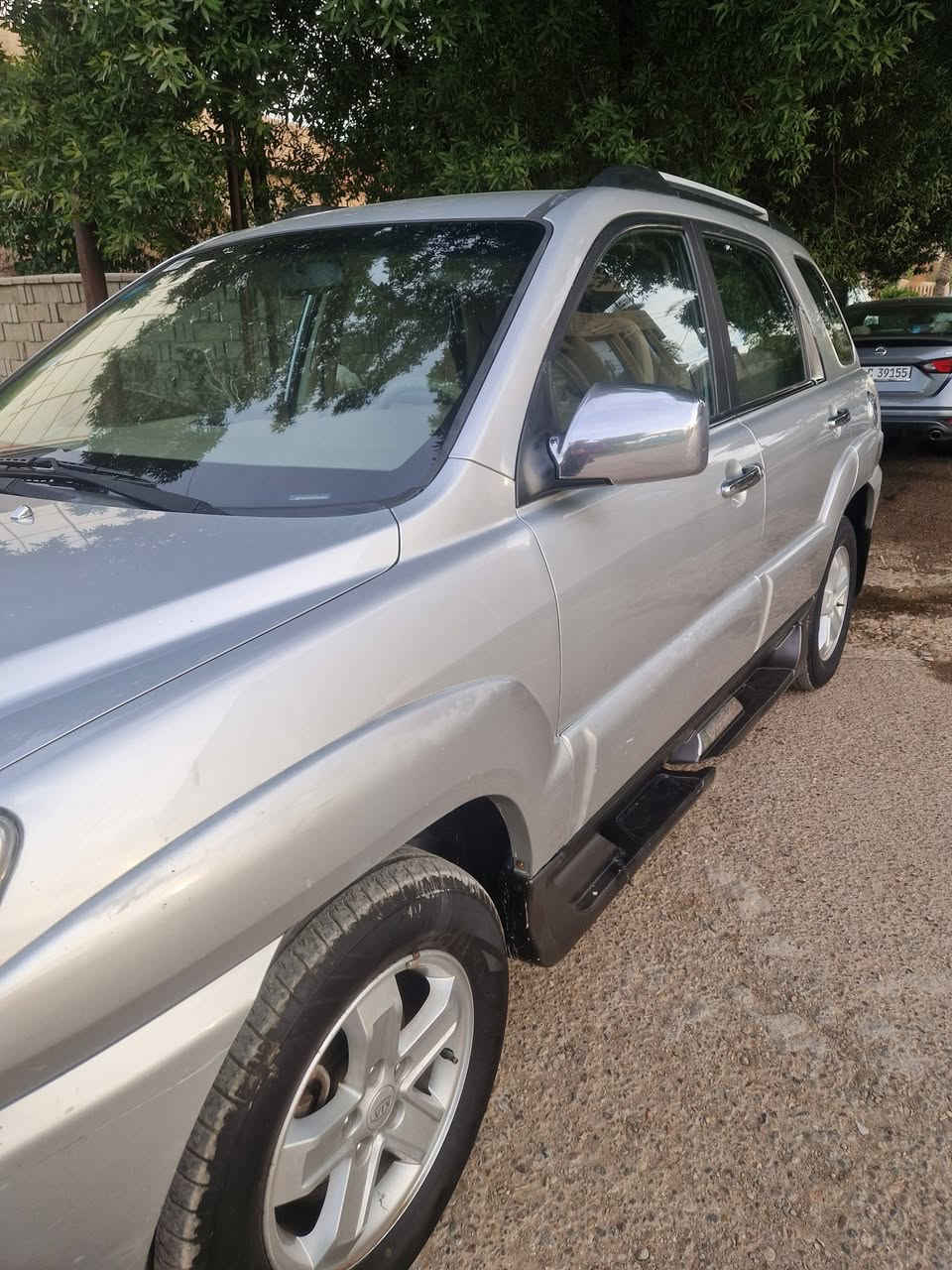 سبورتج 2009
بسعر مناسب
بلاديه على ايد وحده
خليجي مو كوري
داخل بيج مو اسود
مكفوله من الدعاميه للدعاميه
بدون صبغ
اكو شخوط نعم 
محرك بلاد
نظيفه جدا جدا
الداخل اخو الجديد
فحص وهزه وسنويه باسمي وكله جديد
ماشيه ١٦٥ كلش زين نسبه لموديلها
اتدك جرس يعني مشي حقيقي
محرك ناعم
صدر ممتاز
كهربائيات شغاله
شاديله شاشه وكامره
السعر 122 
العنوان بغداد الكرخ
***********
***********
