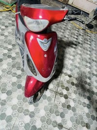 للبيع ماكس منغولي نضيفة مكينة مبدل رنكات  وياها صالنصة ثانية رياضي ودب...