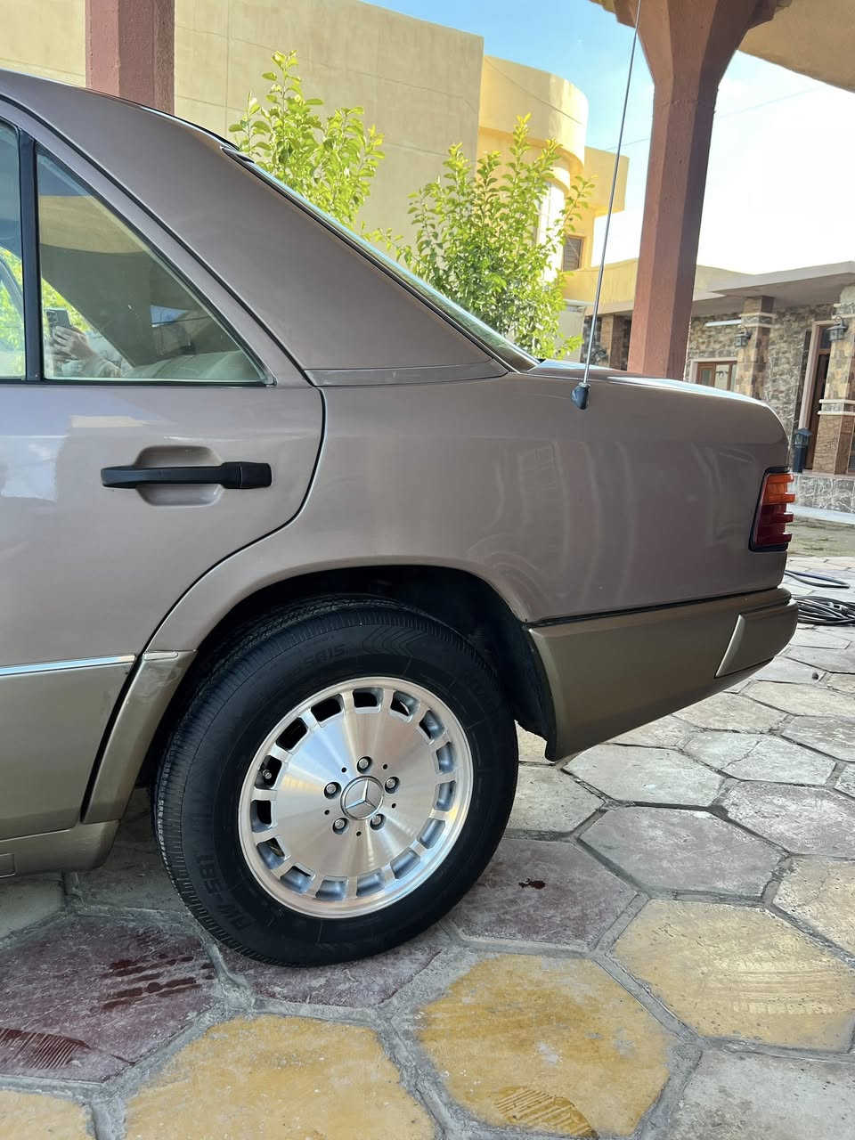 مارسيدس. للبيع
فحص صلاح الدين
صبغ جمالية
محرك كاز 5 سلندر
السعر 58
للاتصال على هذا الرقم 
***********
