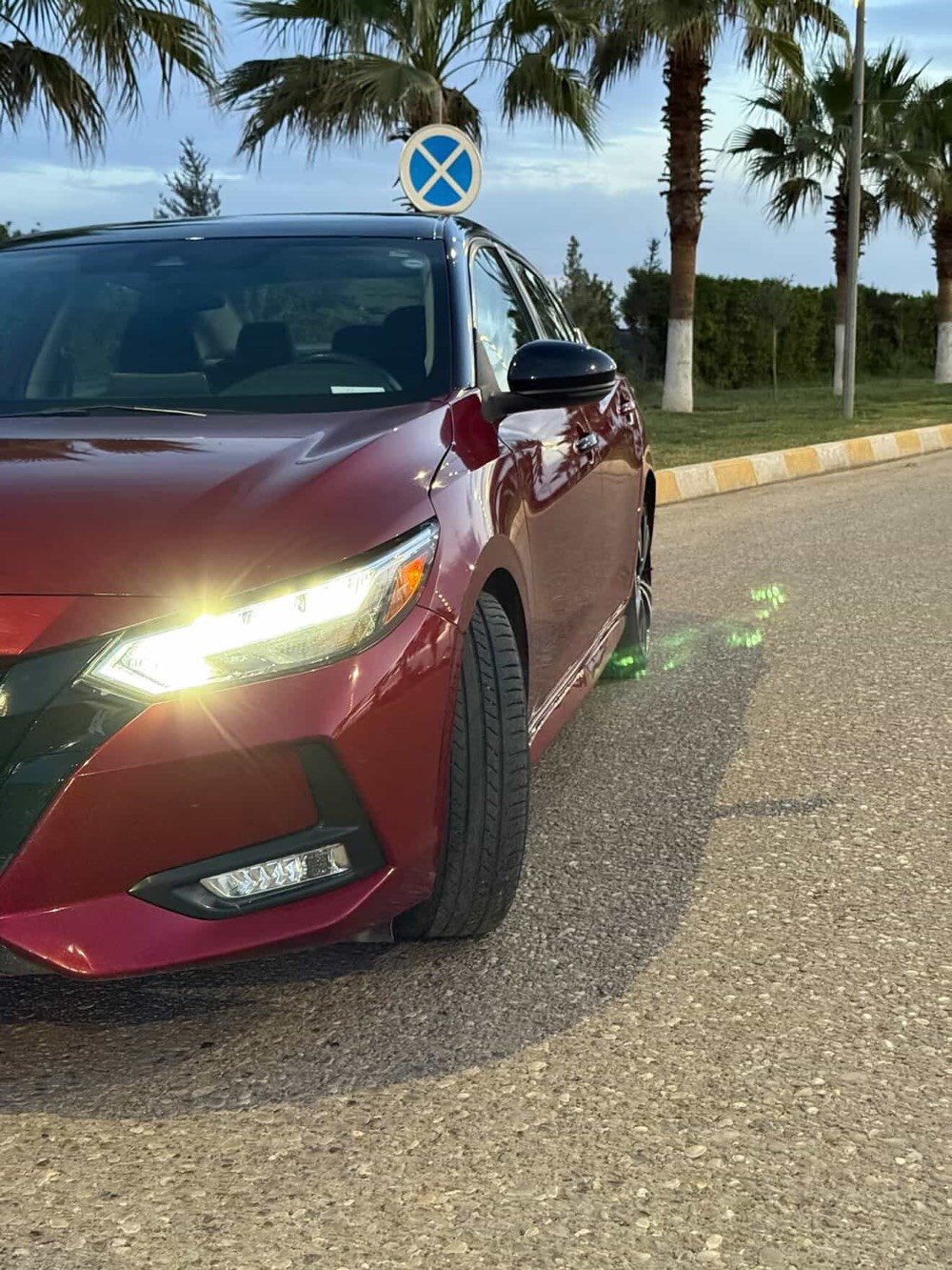 نيسان سنترا موديل ٢١ لون ماروني فئة SR  فول بدون فتحة 
بدون دواخل بدون اريباگ شواصي 
ضربتها جاملخ خلفي وباب خلفي وهنا باب السائق ابو دراجة طخها طخه كلش سخيفه ورجعت بارد 
ماشيه 66 مايل 
3N1AB8DV6MY257200
هذا رقم شاصيها 
سيارة اخذ بيها تراي وين ما يعجبك كلش نظيفة واستخدام شخصي السيارة
سعرها 138$
رقم هاتف
***********
مكاني كركوك