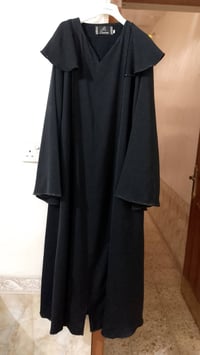 ملابس • للبيع • خاص