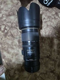 عدسة نيكون • صدار ٢