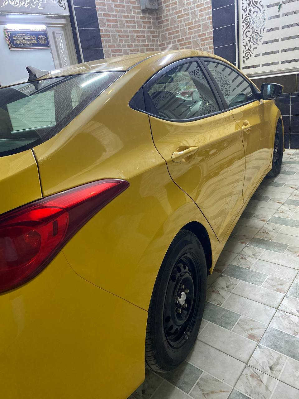 الانتره 2013 لبيع فول موصفات عده البصمه حادثه مرفق بالمنشور
السعر 110 بيه مجال حك الجيه متواجد فيس وتساب 
***********
