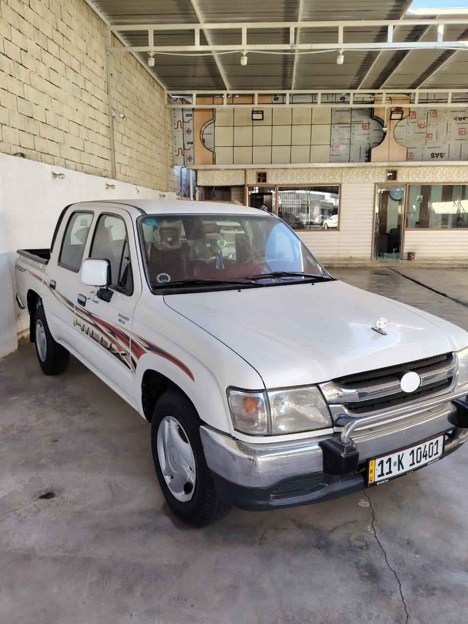 سلام عليكم سياره بيكم 2005 ماشي 80 حقيقي سياره جديده مال جناي سياره بسمي دحويل ذاني يوم سعره 180 ملاحضة سياره بيهة صبغ للباب اليمن ***********
