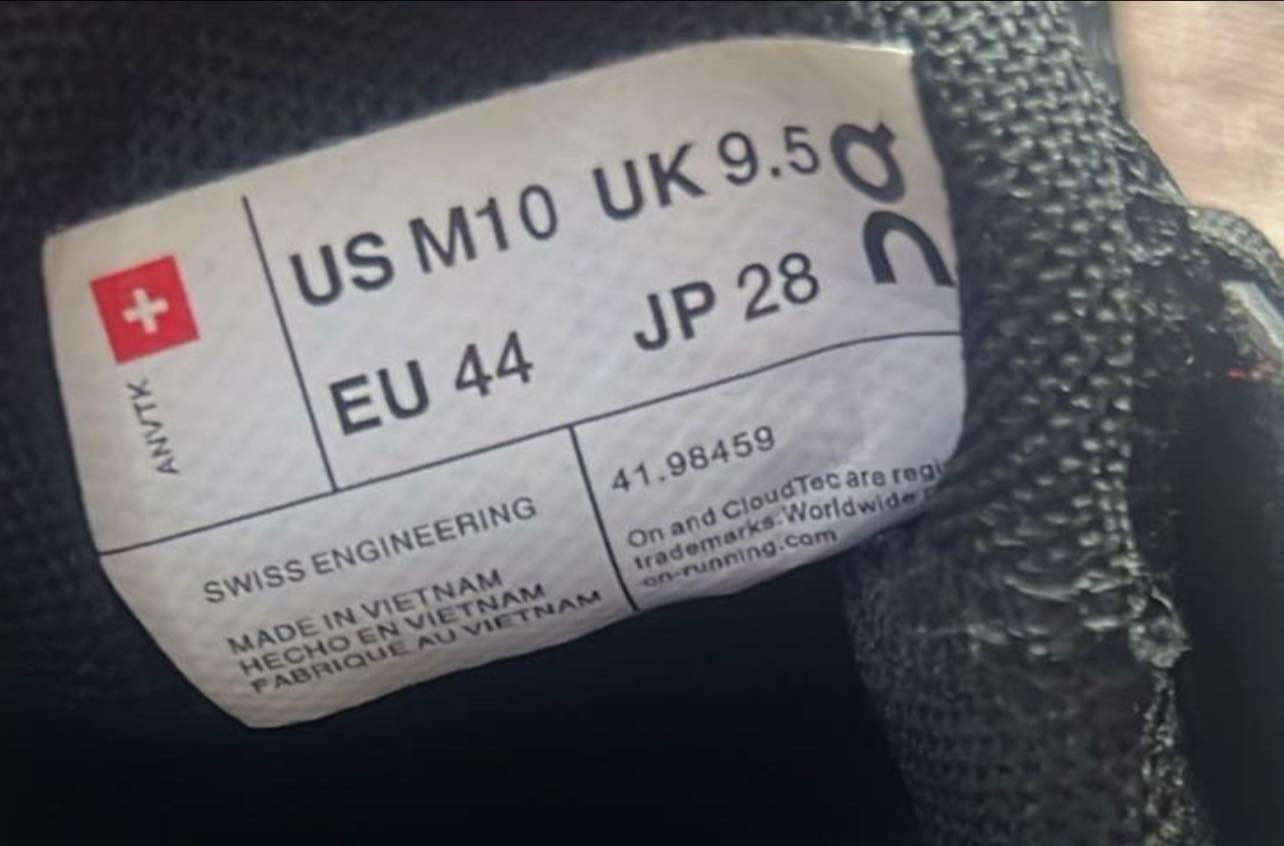 Qcاورجينال موجود عندي موديلات اهواى
اربيل احذية باله اوروپيى اورجينال اليى يريد يطلب يراسلنى او يخابرني عل واتساب✔️🥾***********موجود عنديQc موديلات✔️
