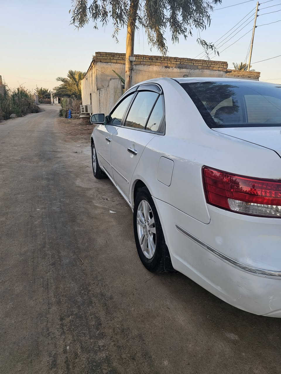 سوناته مقدسه موديل ١٠ جاهزه تبريد حداديه تخم تاير مكينه وكير شرط بيه كصه جنطه مكينه بلاد غاز متومه طبق الصل عل شاصي العنوان ناصريه سوق الشيوخ 
***********
