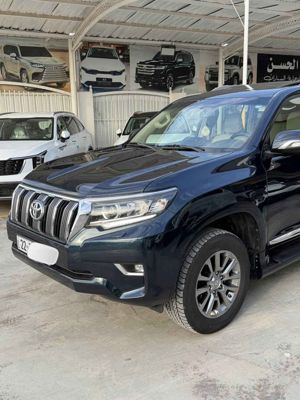 الحسن لتجارة السيارات 
العنوان واسط الزبيديه 

تيوتا برادو VX2
موديل- 2018
لون - نيلي 
محركً- 6 سلندر 
شاشات -ليزريه
سبير -تعليك 

ماشيه 107 
مكفوله كفاله عامه 
سنويه ورقم جديد 
رقمه اربيل 

السعر 375$ وبيها مجال 

***********
