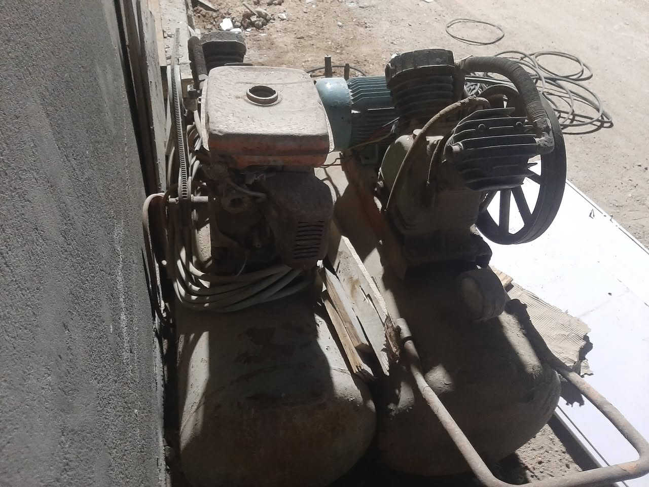 كمريسرات عدد 2للبيع اتصال ع رقم ***********
