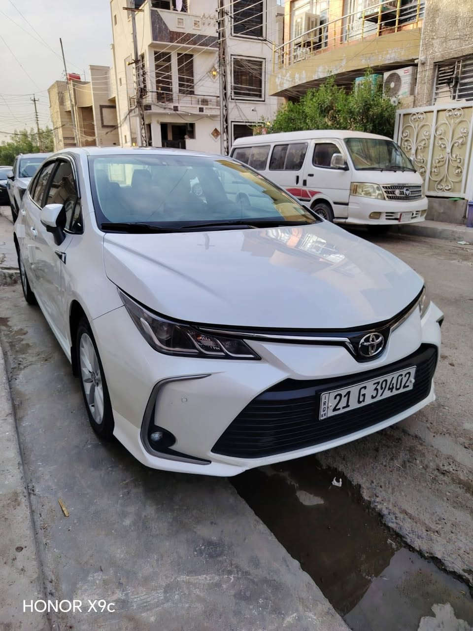 سلام عليكم كورله خليجي ساز فول موصفات  موديل 22 كفاله من ضربه صبغ سياره جديده معنه كلمه ترايك للبصره مرجع السعر 160 بيه شي بصيط للشراي *********** ممتواجد عل فيس الشراي خابر بغداد طالبيه
