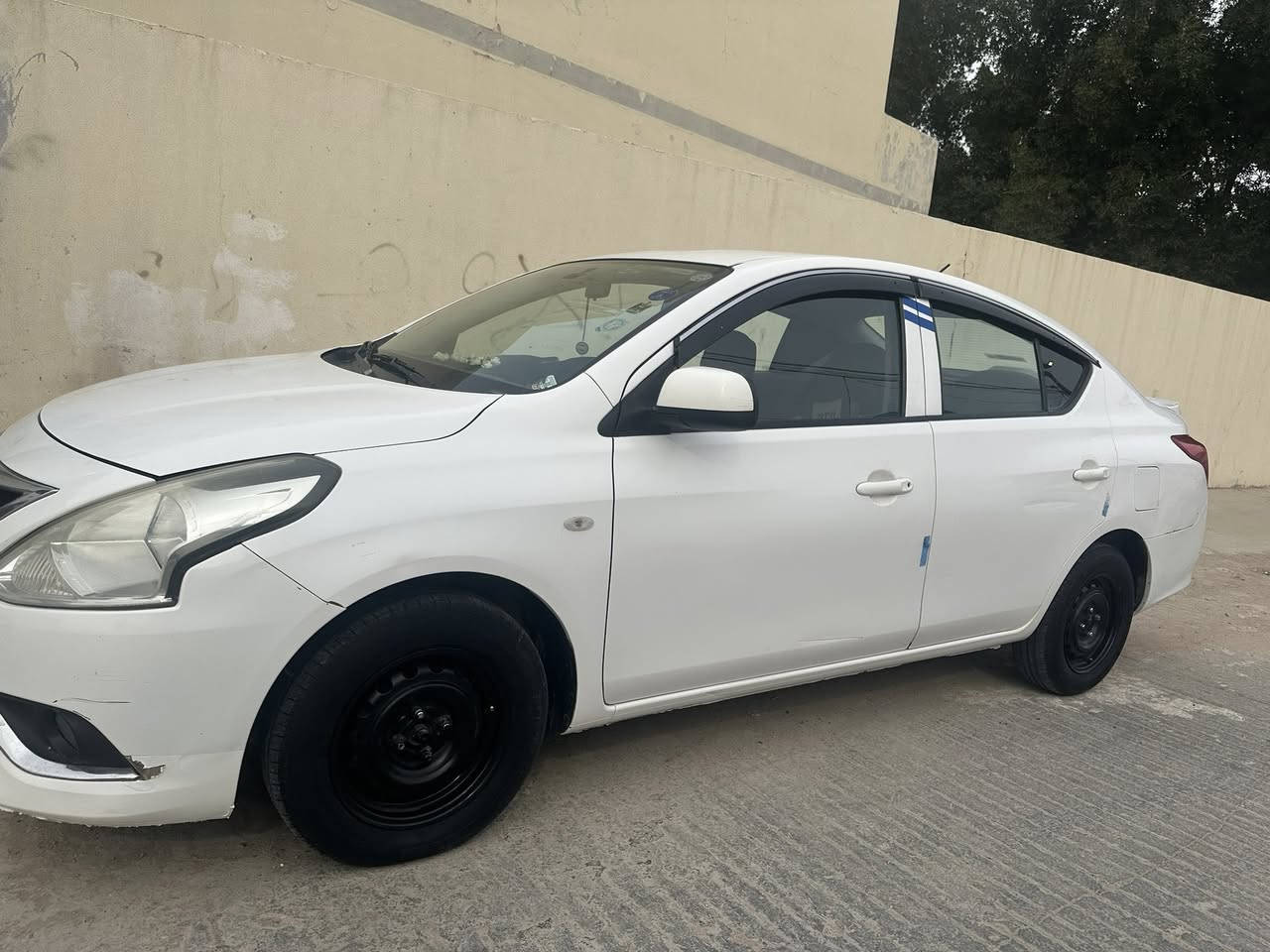 سلام عليكم 
نيسان سني 2019
هندي بليته زركه
كفاله من صبغ بيه باردات 
رقم أربيل وكاله او مداور
العنوان النجف قرية الغدير 
***********
السعر 92 وبيها مجال
