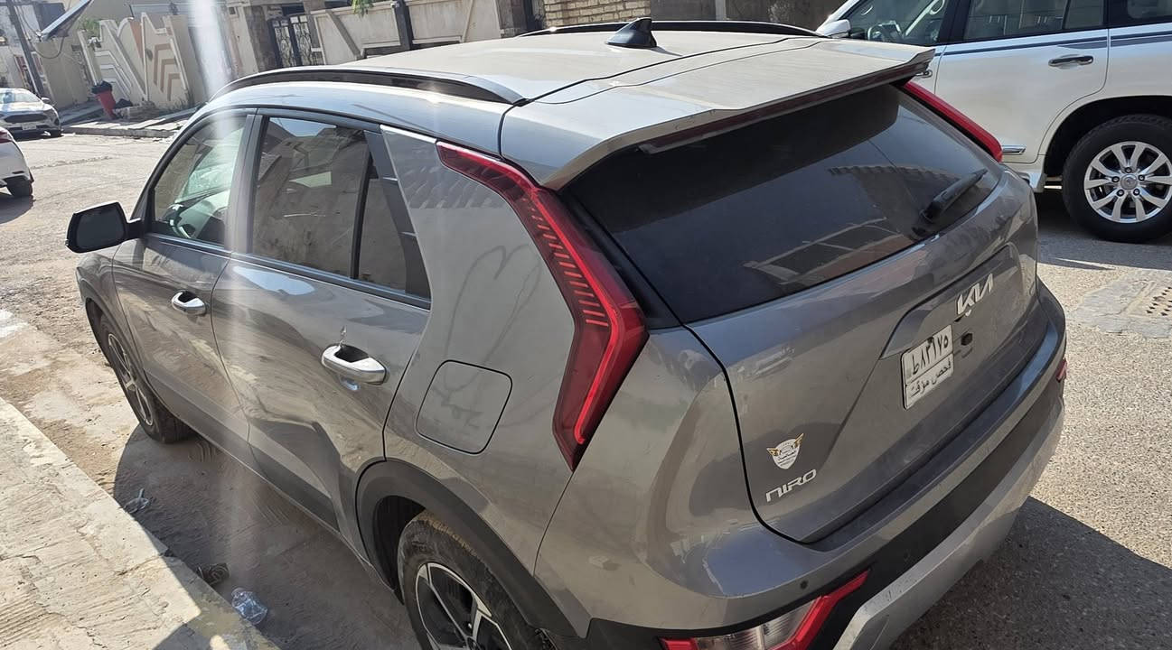 بسم الله وعلى بركة الله
كيا نيرو هايبرد 2024 EX بدون قطرات صبغ 

ماشيه 7 فقط بدون حادث سرقه الدعاميه فقط

وارجعه بلاديه نفس الاون صور المزاد مرفقه مع المنشور  

السياره نضيفه كلش بلاوقع اجمل تستلم مرقم بغداد 

ب 168 ورقه مكان السياره الفلوجه قرب مطعم حجي حسين

للأستفسار الاتصال ***********
