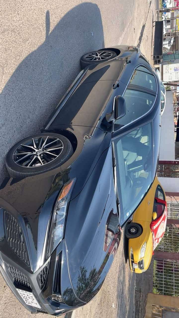 السلام عليكم
Camry SE 2024

السيارة ماشيه : 22الف

الضرر : جاملغ خلفي فقط بجم كبس 

المواصفات

• شاشة كبيرة

• كاميرا خلفية 

• رادار امامي

• مانع تصادم

• محدد مسار

• تصحيح مسار

• مثبت سرعه

• مانع انزلاق

• استيرنق متحرك

• تحكم طارة

• نقطة عمياء

• مانع تجاوز

• حساسات مانع تجاوز

• اضوية اماميه زنون LED

• اضوية خلفية LED

• ليد زنون نهاري

• ويل قياس 18

• نظام ECO + TRIP 

• نظام GPS + خرائط

• نفكيشن

• 3 أنظمة قياده ECO / Normal / Sport 

• اوامر صوتيه

• بلوتوث

• مدخل USB 

كفاله كير مكينه

السعر : 197

مكان السيارة بغداد 

***********
