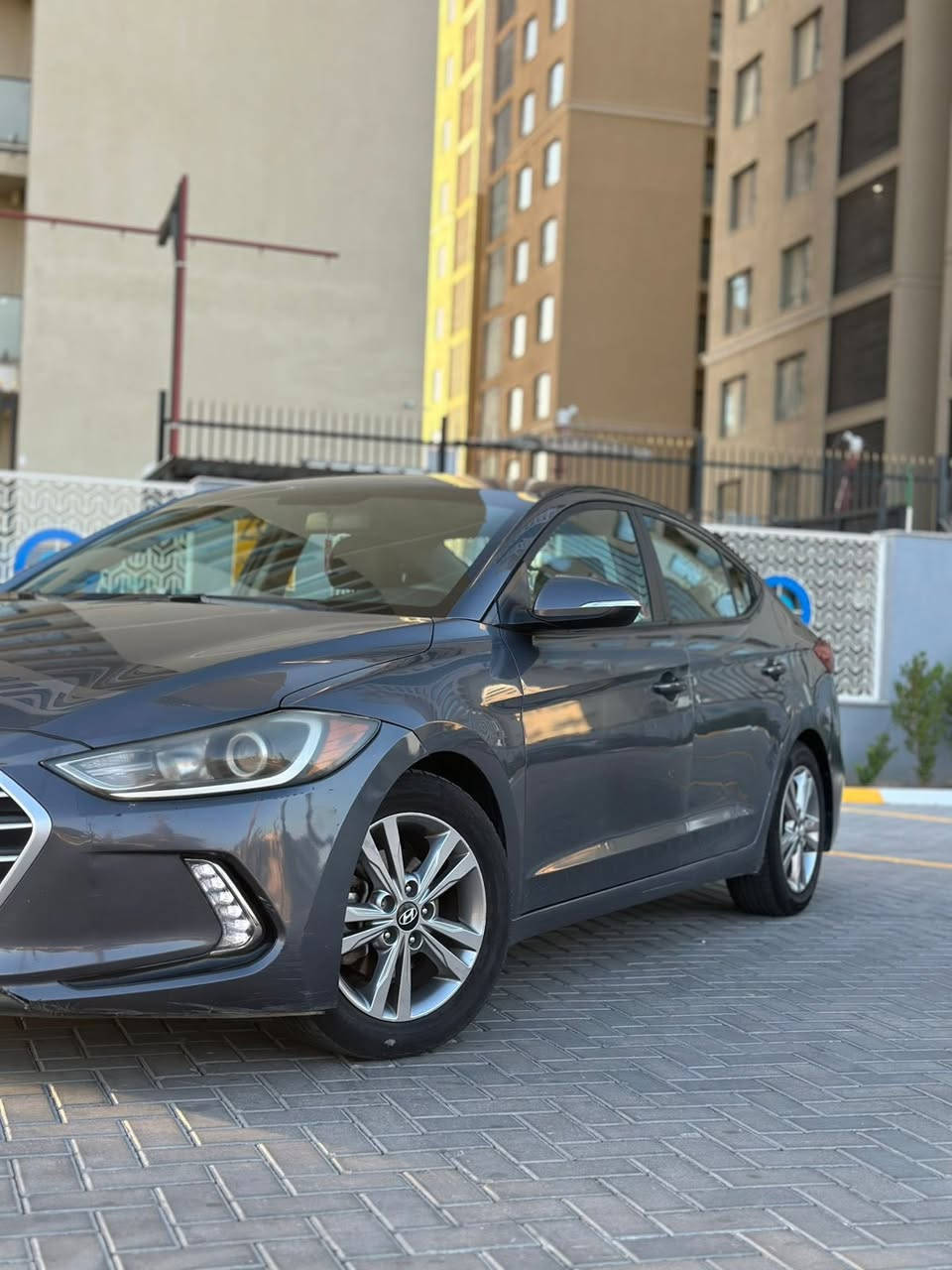 سياره النترا للبيع 

كامره وشاشه انضمام قياده رادارات جانبيه تدفئه كشنات داخل اسود محرك ٢٠٠٠ دوش جاهز بدون نقص 
شاشه كبيره ابل كار وأندر ويد بلي أندر ويد اوتو
موديل ٢٠١٨السياره جاهزه


**إذا كنت صاحب هذا الإعلان وتريد حذفه لأي سبب، رجاءا أرسل رسالة إلى الدعم الفني**