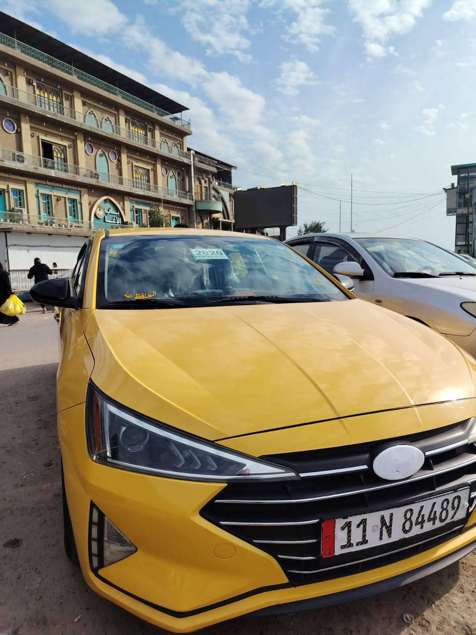 السلام عليكم  🌷مكلف بالنشر  🙏
النترا 2020 ✅ السعر 148 ورقة كلين تايتل حادثها حرق بك لايت

ماشيه  124 m ✅

محرك2000✅️

حساس امامي خلفي ✅️

تحكم ستيرن ✅

تخم تاير جديد✅ 

رقم بغداد الجديد  شرط المداور✅ 

سياره نص فول ✅ 
سياقة ذاتية وردار ✅

مكان السياره بغداد الزعفرانية 🏠 

للاستفسار اتصال ع رقم فقط
***********
