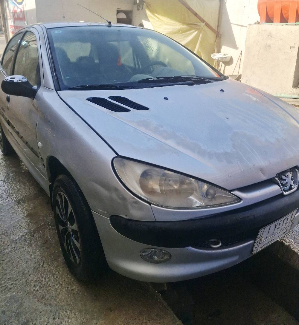 بيجو فرنسي ٢٠٠٩ هاشباك جاهزة  محرك بلاد ١٦٠٠ رقم بصرة تحويل ثاني يوم سنويه مامنتهيه 
كله شغالة حداده بلاد تخبل سعر٣٩ بيه مجال 
مكاني بصرة ***********