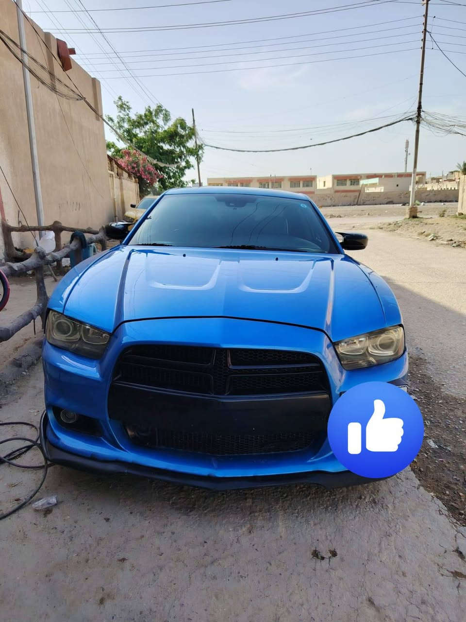 سلام عليكم
للبيع جارجر 12 تغير لون 
رقم بغداد 
مواصفات
فتحه 
شاشه كبيره 
ردرات امامي خلفي
ترحيب بل مري
شفتات 
كشنات تدفه تبريد 
سستم صوت 
سياره معدله بل كامل 
اس ارتي اصل
مكينه 5700✈️
كير عصه 
ويل رياضي 20
تخم تاير 
حداديه امامي خلفي جديده
سياره كامله مذب عليه ربع 
سعر 120وبيه  
رقم   ***********
