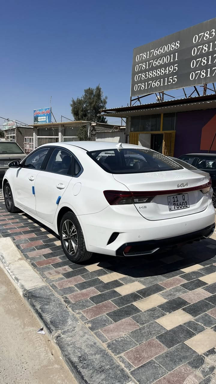 سلام عليكم
للبيع كيا 3
موديل 2024
رقم بغداد
ماشية 45 الف
بيه بارد الجاملغ الامامي فقط
السعر 145
مكان السيارة نجف
***********
