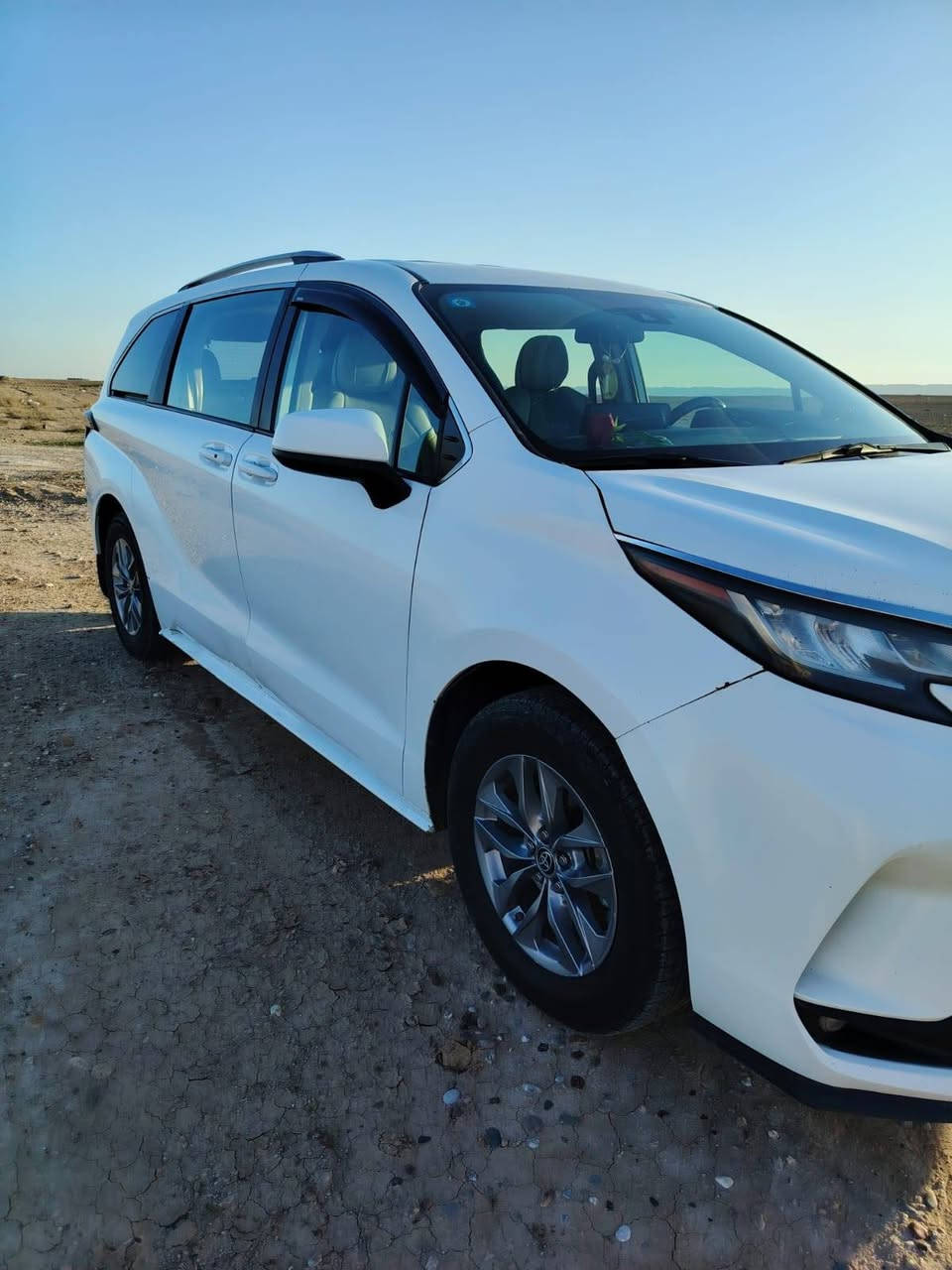 للبيع موديل ٢٢ السعر ٢٥٠ وبي مجال اتصل ***********
